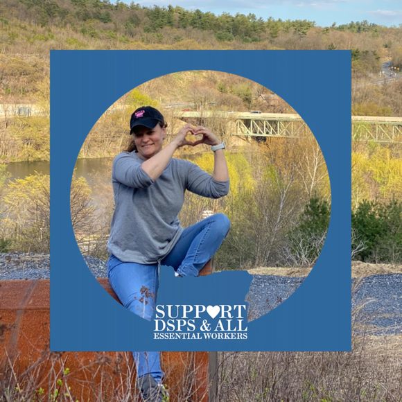 Meet your Posher, Tanya - Picture 1 of 1